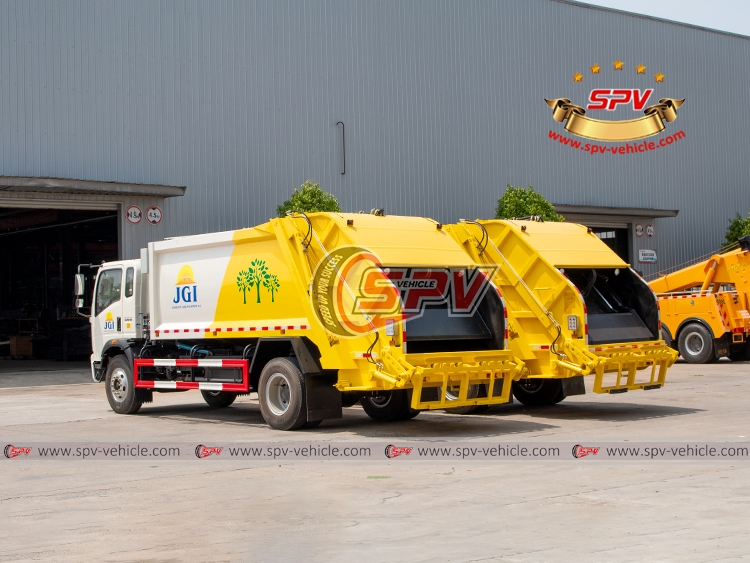 10 CBM Garbage Compactor Truck Sinotruk HOWO - LB